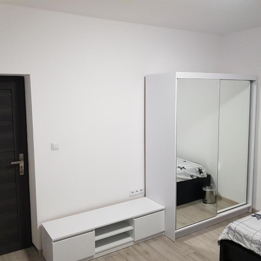Mirrorroom Pl Downtown Varsovia Exterior foto