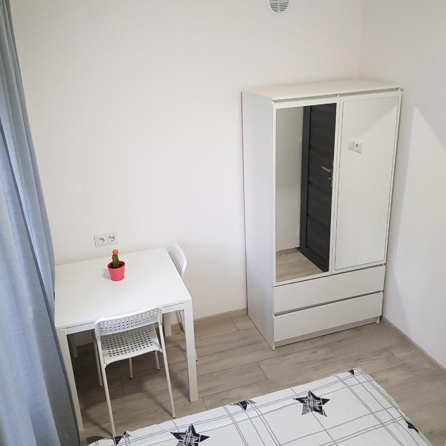 Mirrorroom Pl Downtown Varsovia Exterior foto